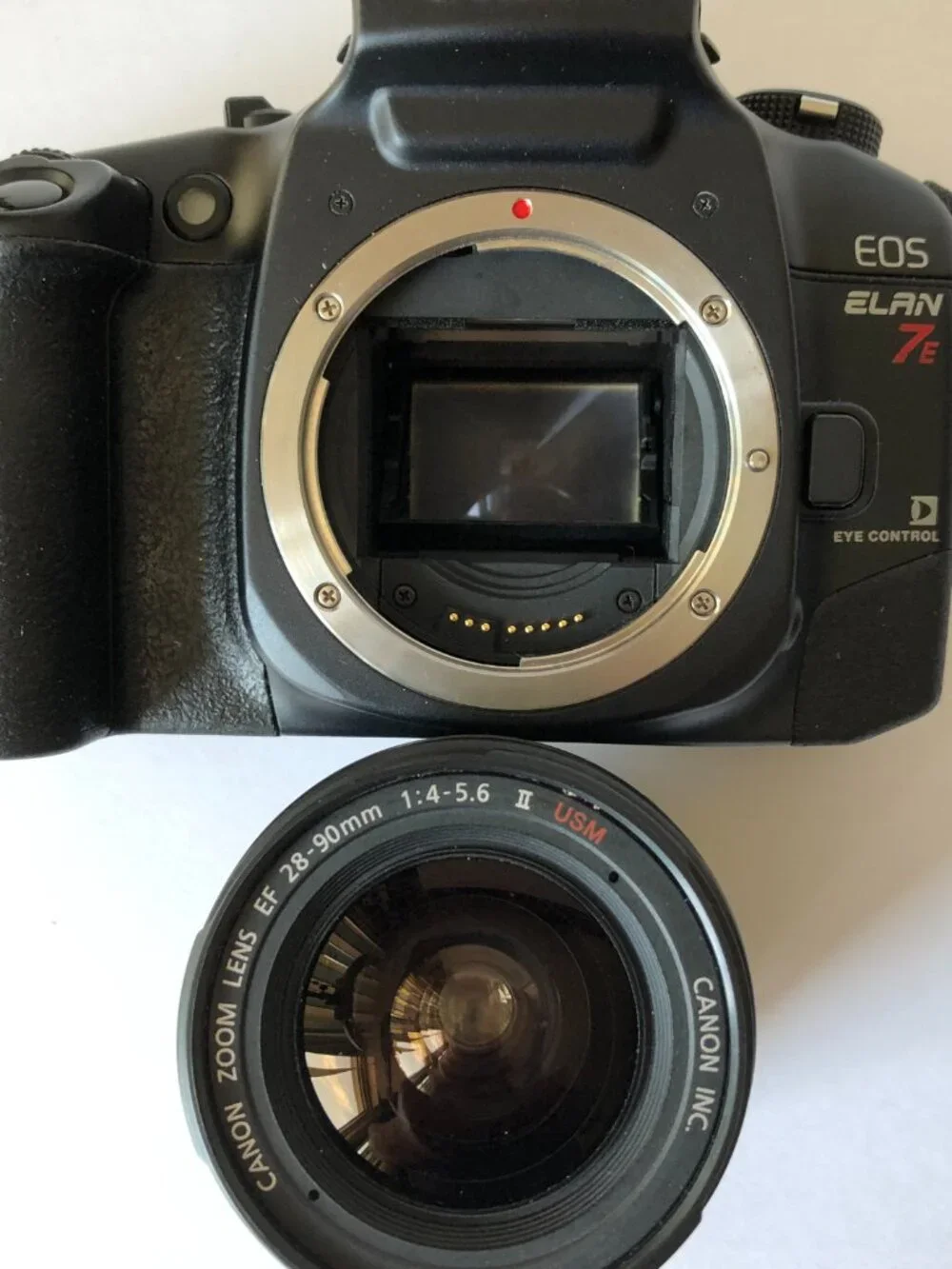 MINT Canon EOS 7 ELAN 7E 35mm Film Camera EF 50mm F/1.8 II From JAPAN